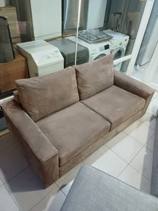 SOFÁ CÓMODO DE TELA ANTE MARRON SEMINUEVO
