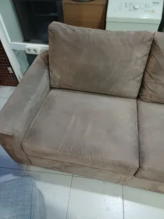 SOFÁ CÓMODO DE TELA ANTE MARRON SEMINUEVO