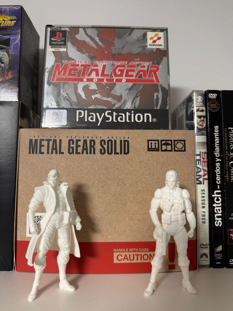 Figuras Metal Gear Solid en 3D.