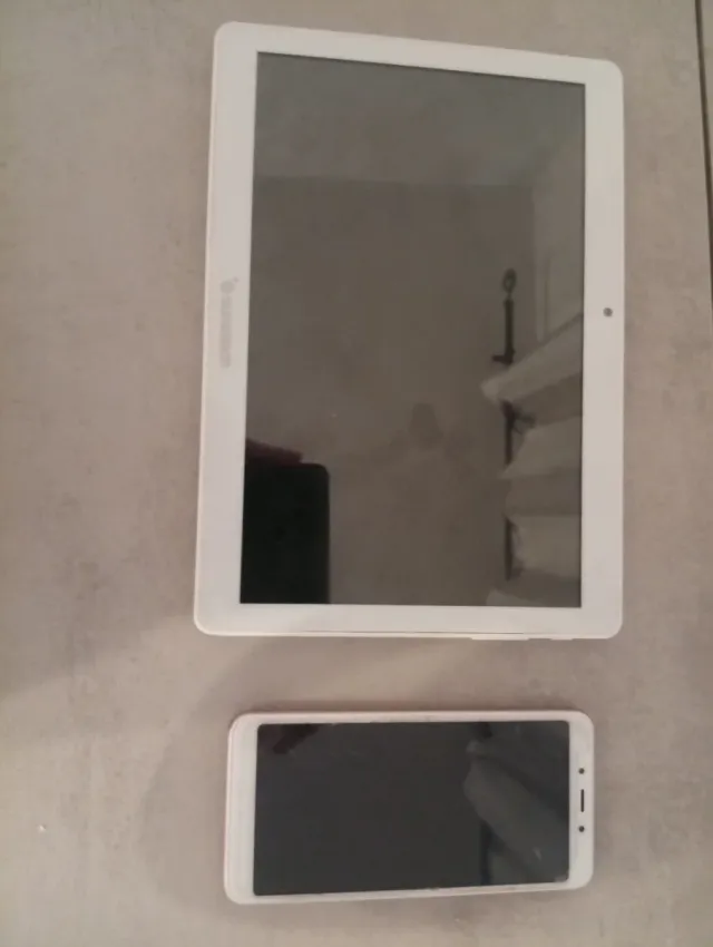Tablet y Móvil para reparar