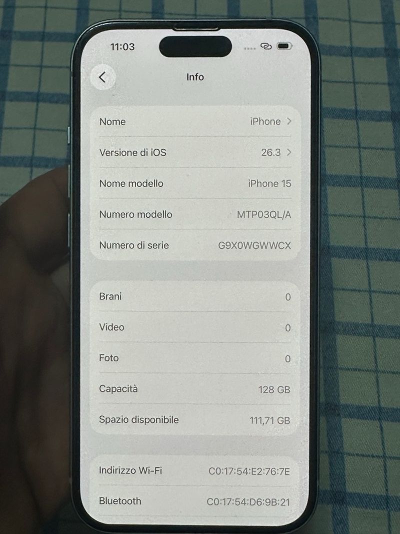 iPhone 15 azul celeste afbeelding 8
