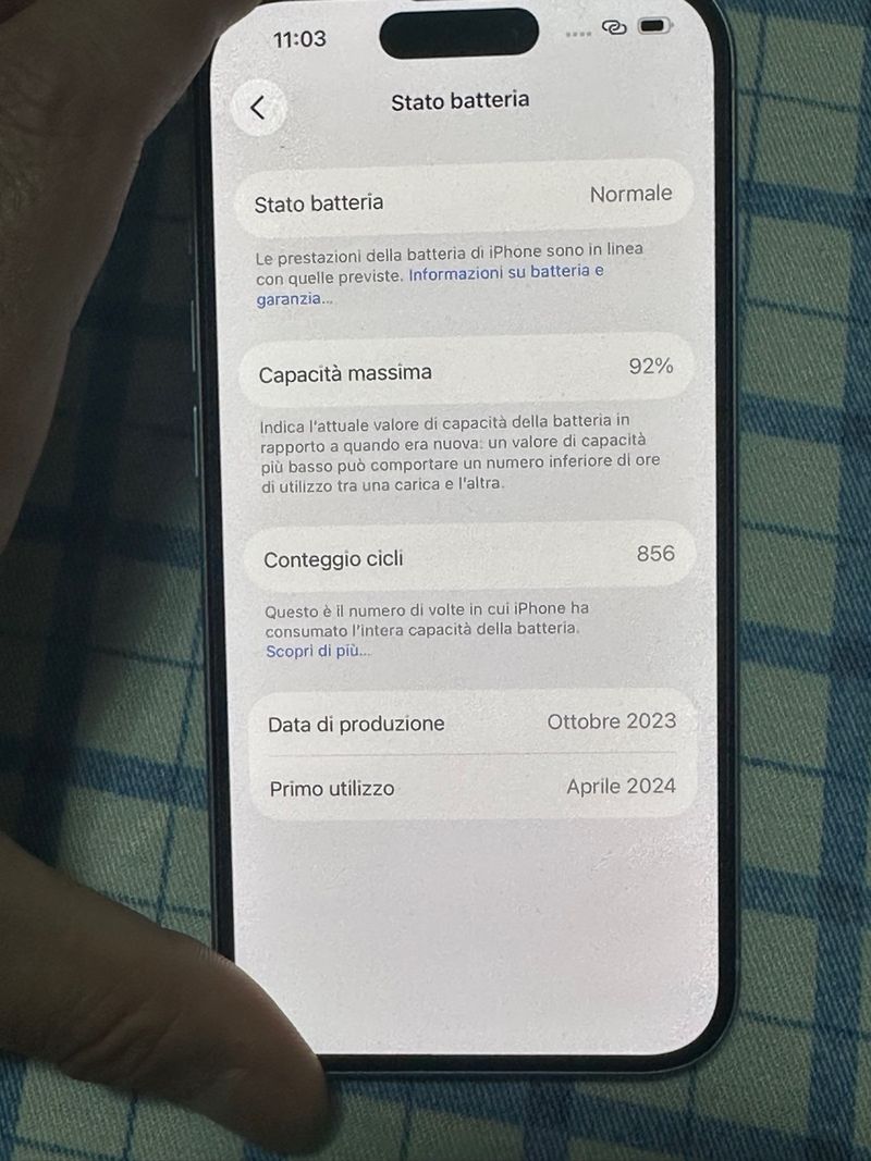 iPhone 15 azul celeste afbeelding 7