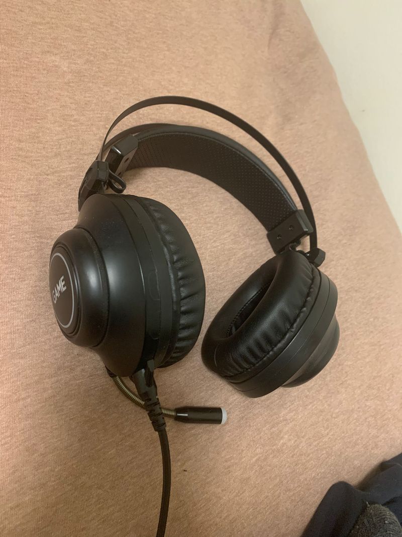 Auriculares Gaming con RGB y Control afbeelding 3