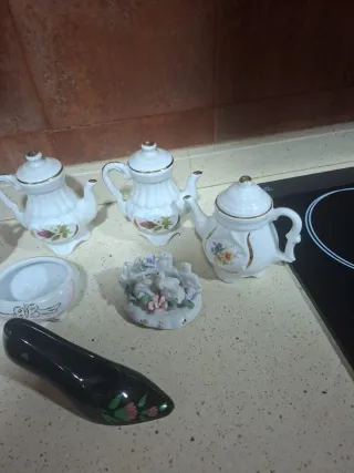 Set de adornos de cerámica