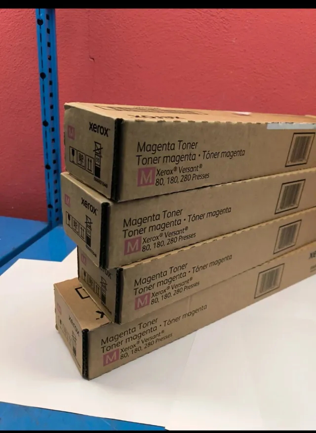 4 Tóneres Magenta Xerox Versant 80