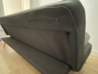 Sofá-Cama Negro Buen estado