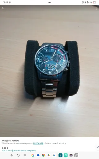 Reloj elegante plateado y negro