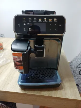 Cafetera Philips Serie 5400