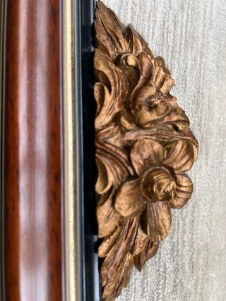 2 quadri classici in legno con cimasa