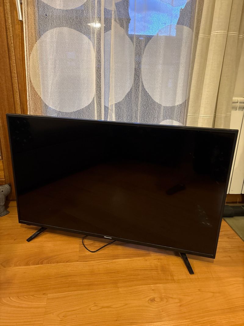 Televisor Hisense led backlight 43 Negro