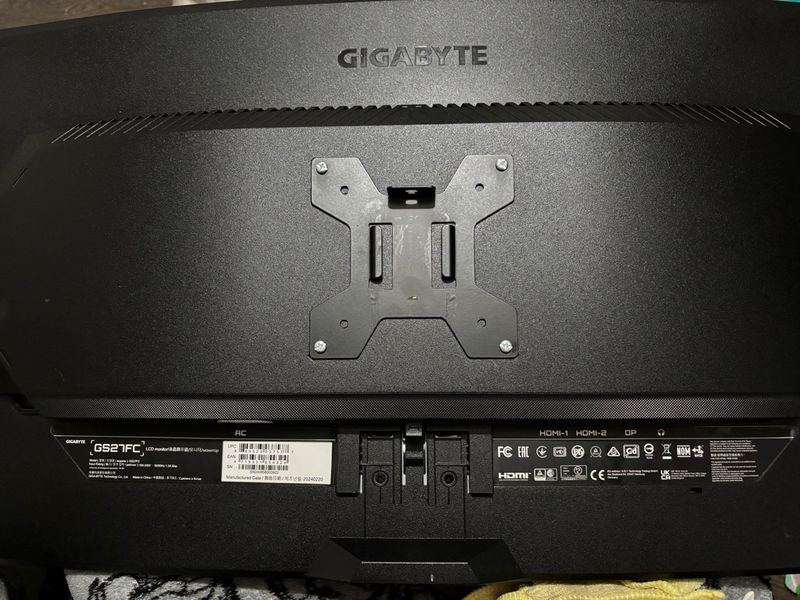 Monitor Gamer Gigabyte GS27FC