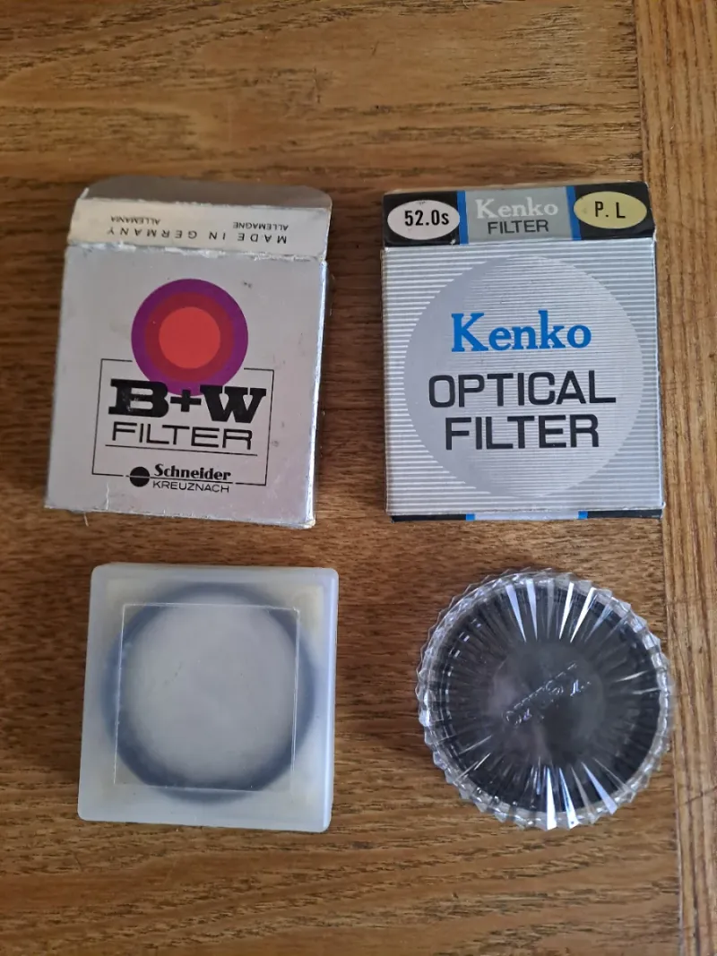2 Cámaras Yashica + 3 Objetivos + 2 Filtros afbeelding 3