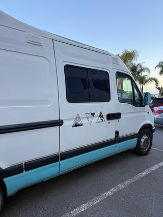 Opel Movano 2003 furgoneta camper L2H2 camperizada