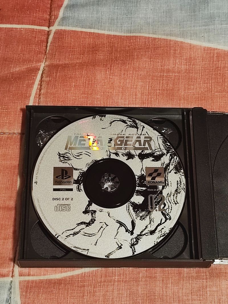 Metal Gear Solid PS1 PAL Konami afbeelding 4
