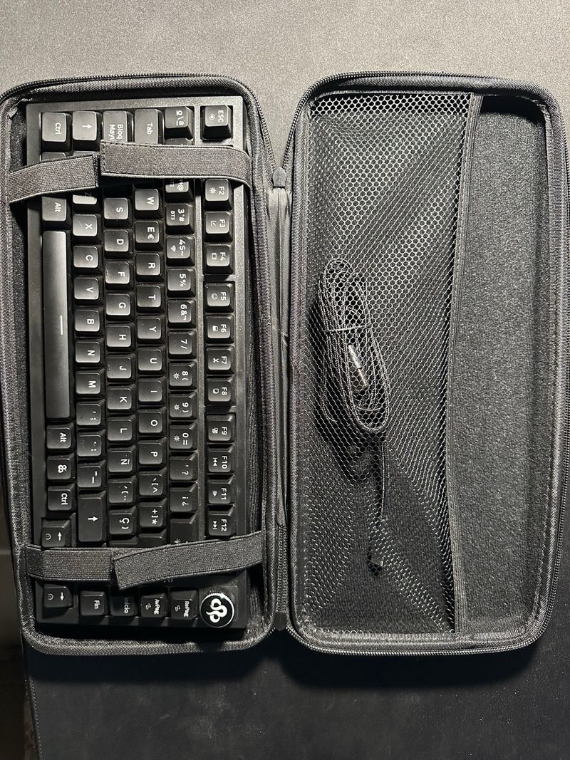 Teclado gaming Newskill Pyros Pro NUEVO + estuche afbeelding 3