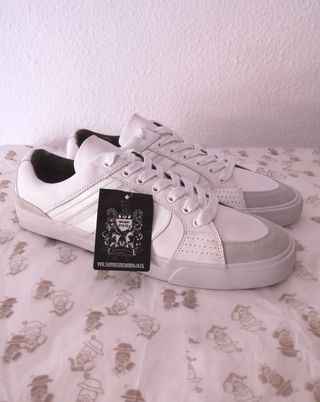 Zapatillas Nanny State Piel Blancas Talla 45