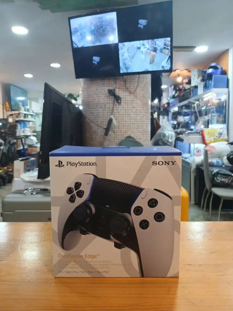 Mando DualSense Edge Sony