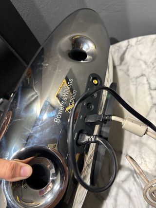 Bowers & Wilkins Zeppelin Negro