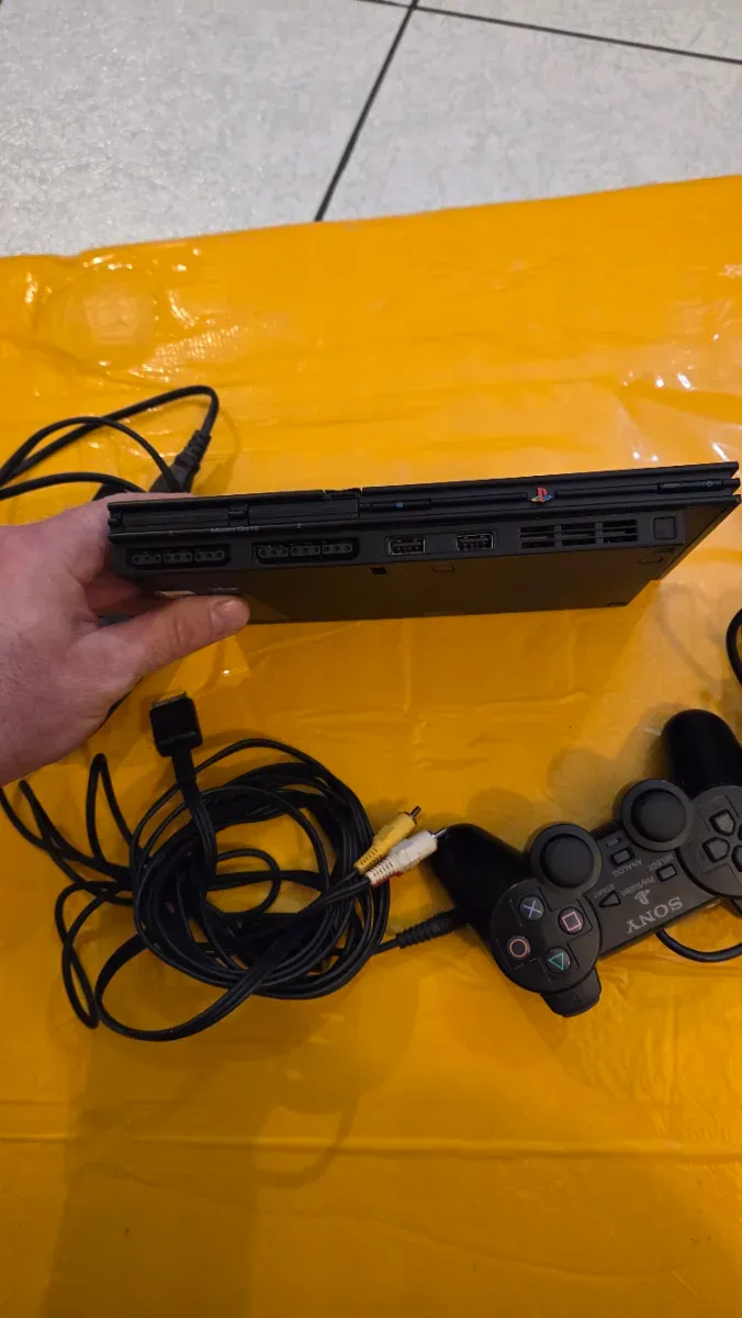PlayStation 2 Slim Negra Completa afbeelding 3