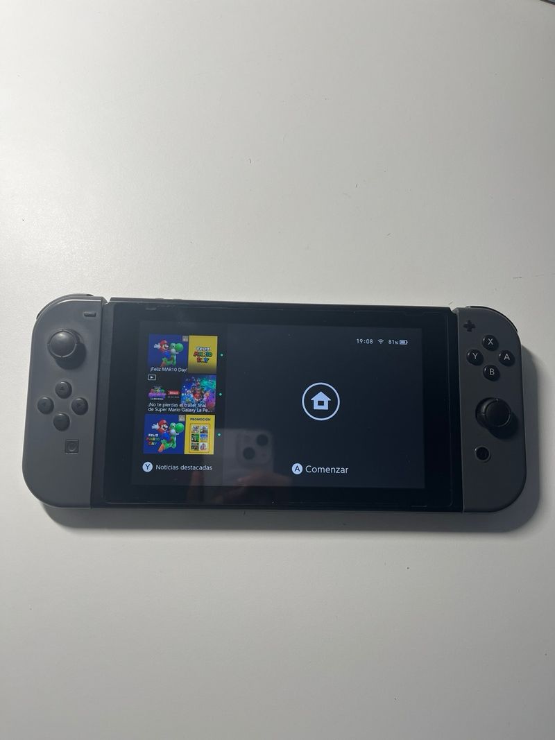 Nintendo Switch Gris afbeelding 2