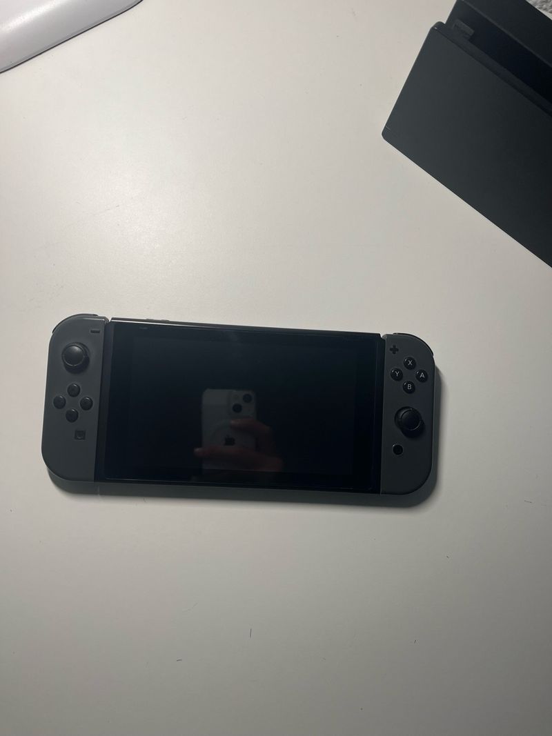 Nintendo Switch Gris afbeelding 4