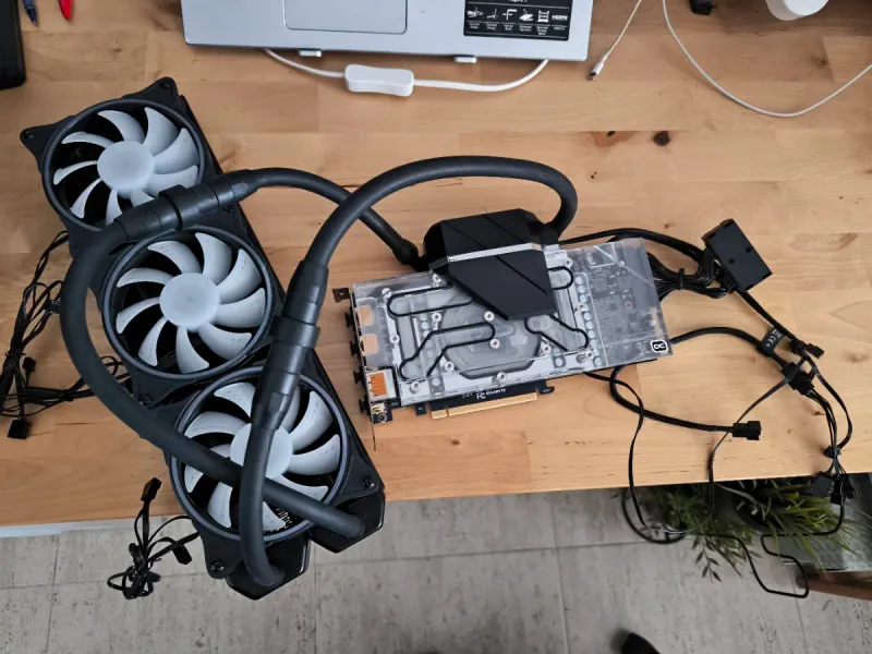 Gigabyte RTX 3080 Ti Vision OC con refr. líquida