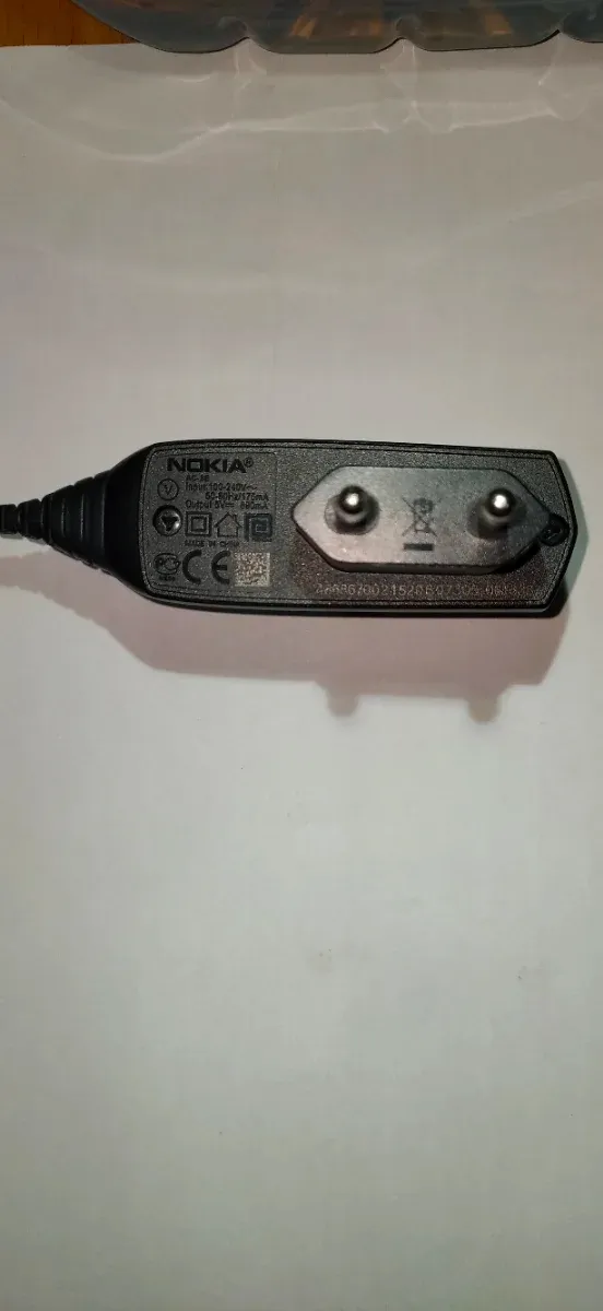 Cargador Nokia AC-10E