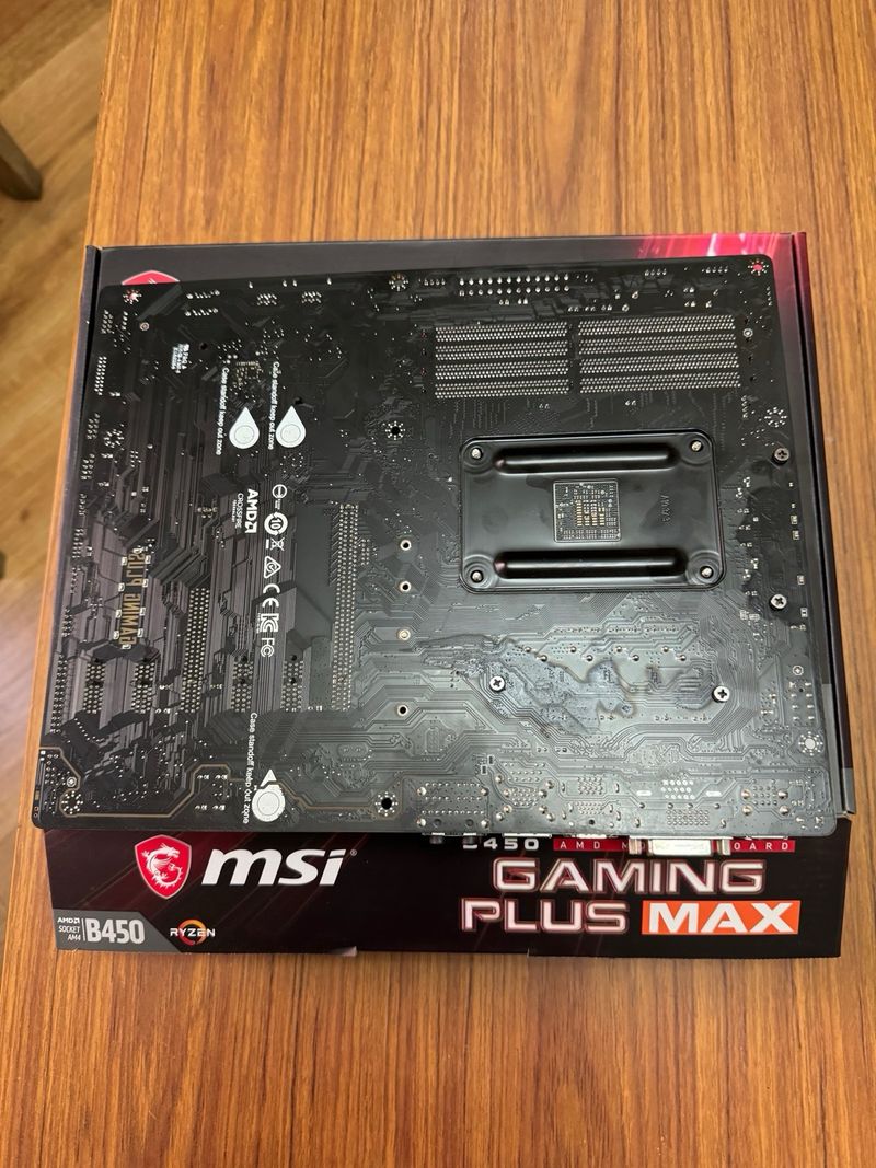 Placa Base MSI B450 Gaming Plus MAX LEER!!! afbeelding 2