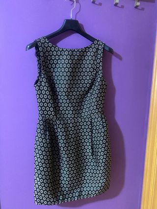 Vestido estampado floral negro y blanco