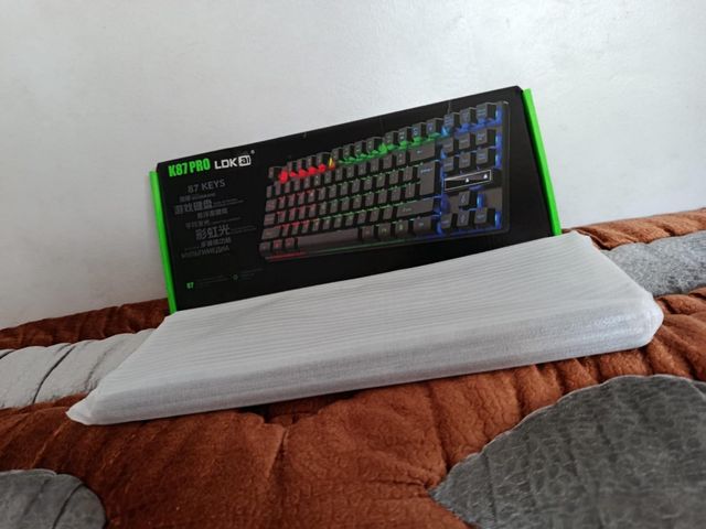 Teclado Gamer RGB – 87 teclas como NUEVO