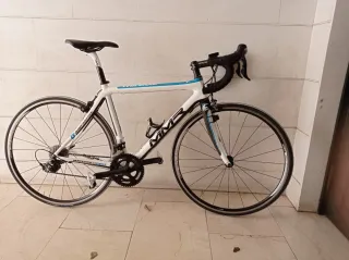 Bicicleta de carretera MMR de carbono