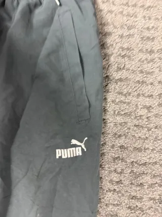 ¡¡OFERTA!! Talla S Pantalón Puma Impermeable Gris