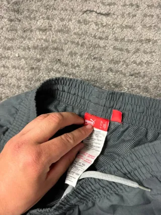 ¡¡OFERTA!! Talla S Pantalón Puma Impermeable Gris