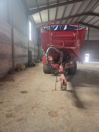 Sembradora Aguirre RS-T 700