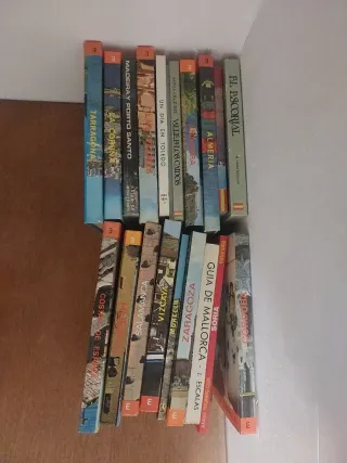 Lote de Libros de ciudades españolas o otras