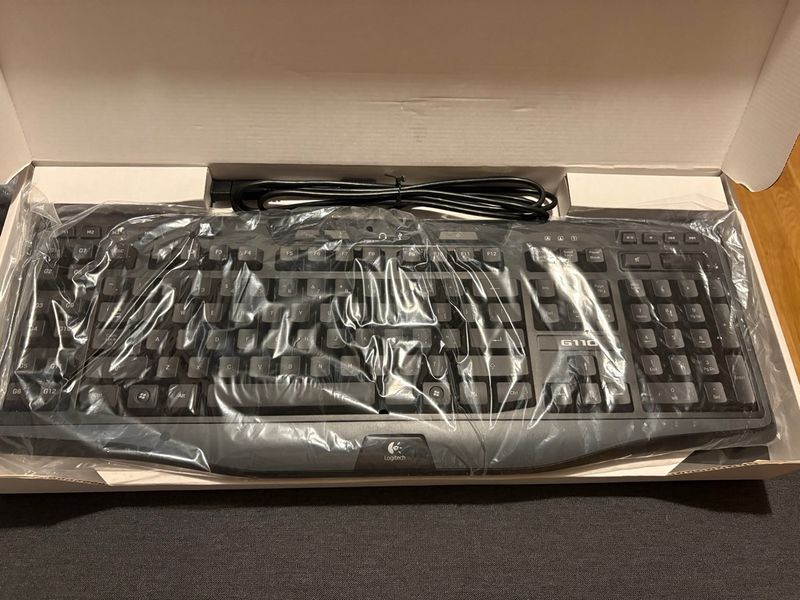Teclado Logitech G110 Gaming a estrenar afbeelding 4