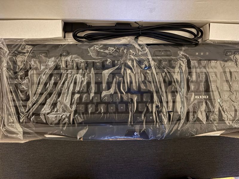 Teclado Logitech G110 Gaming a estrenar afbeelding 3