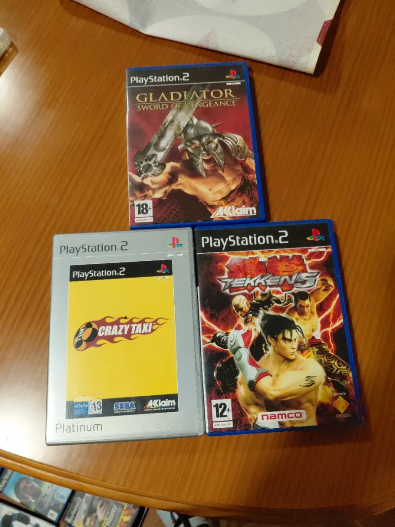 Juegos PS2: Gladiator, Crazy Taxi, Tekken 5