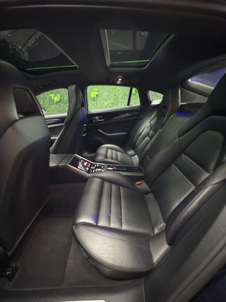 Porsche Panamera 4 E-Hybrid Executive