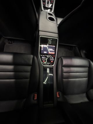 Porsche Panamera 4 E-Hybrid Executive