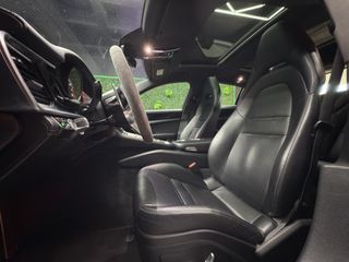 Porsche Panamera 4 E-Hybrid Executive