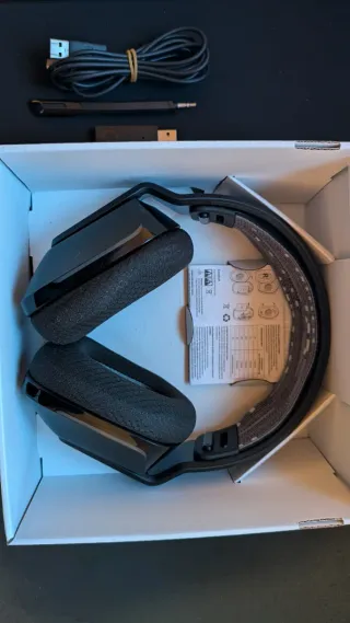 Audífonos Logitech G733 Inalámbricos RGB.