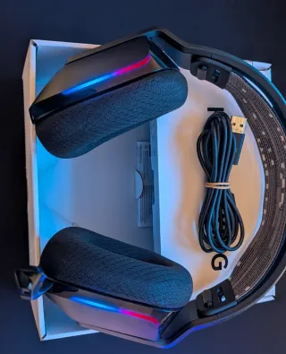 Audífonos Logitech G733 Inalámbricos RGB.
