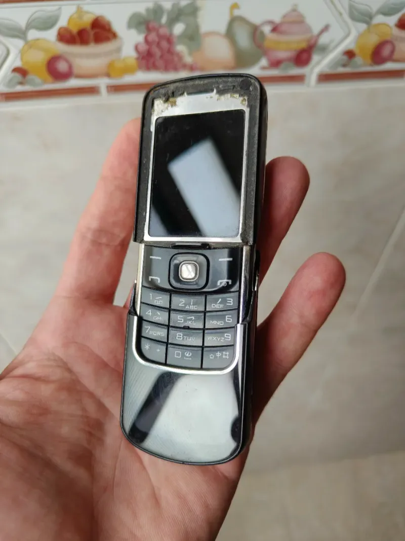 Nokia 6600 Luna vintage