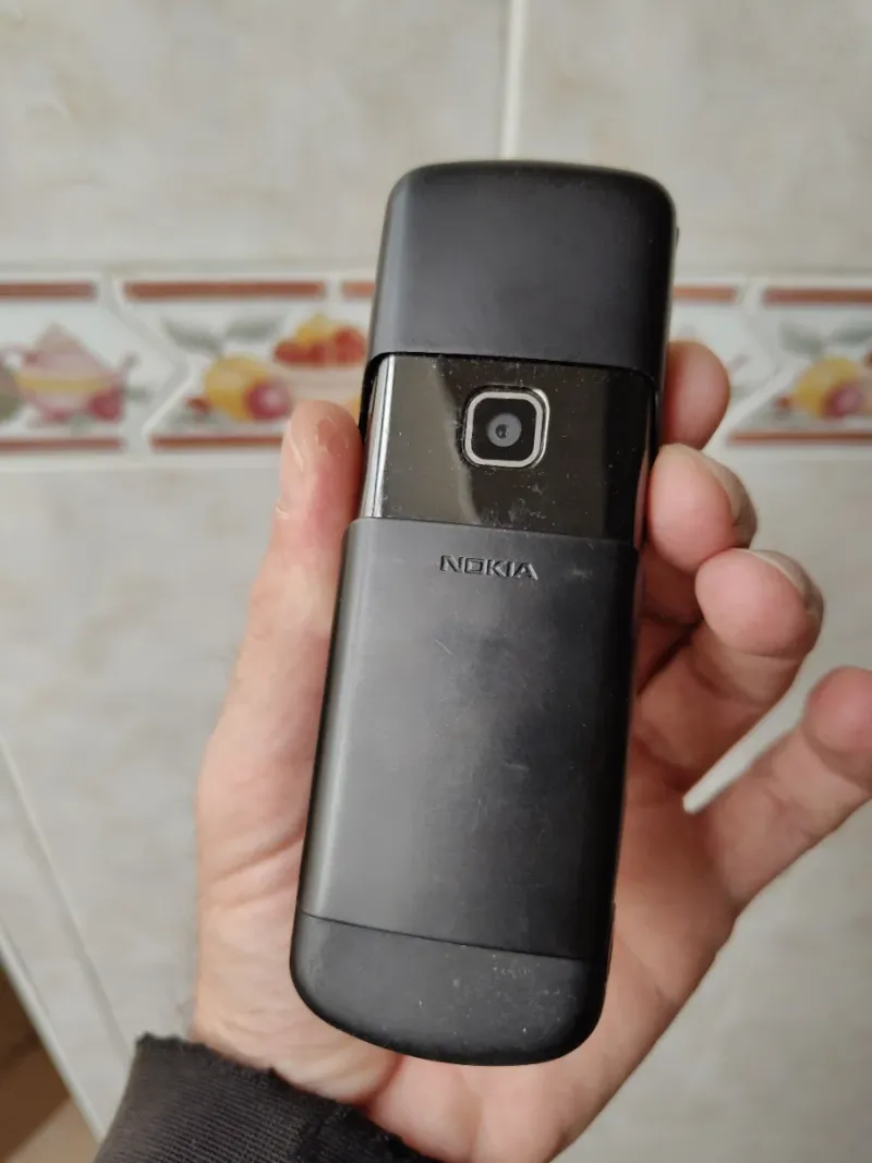 Nokia 6600 Luna vintage afbeelding 2