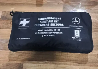 Botiquín Mercedes-Benz W203