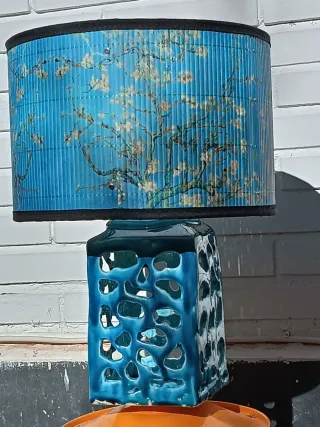 Lámpara cerámica artesanal diseño único