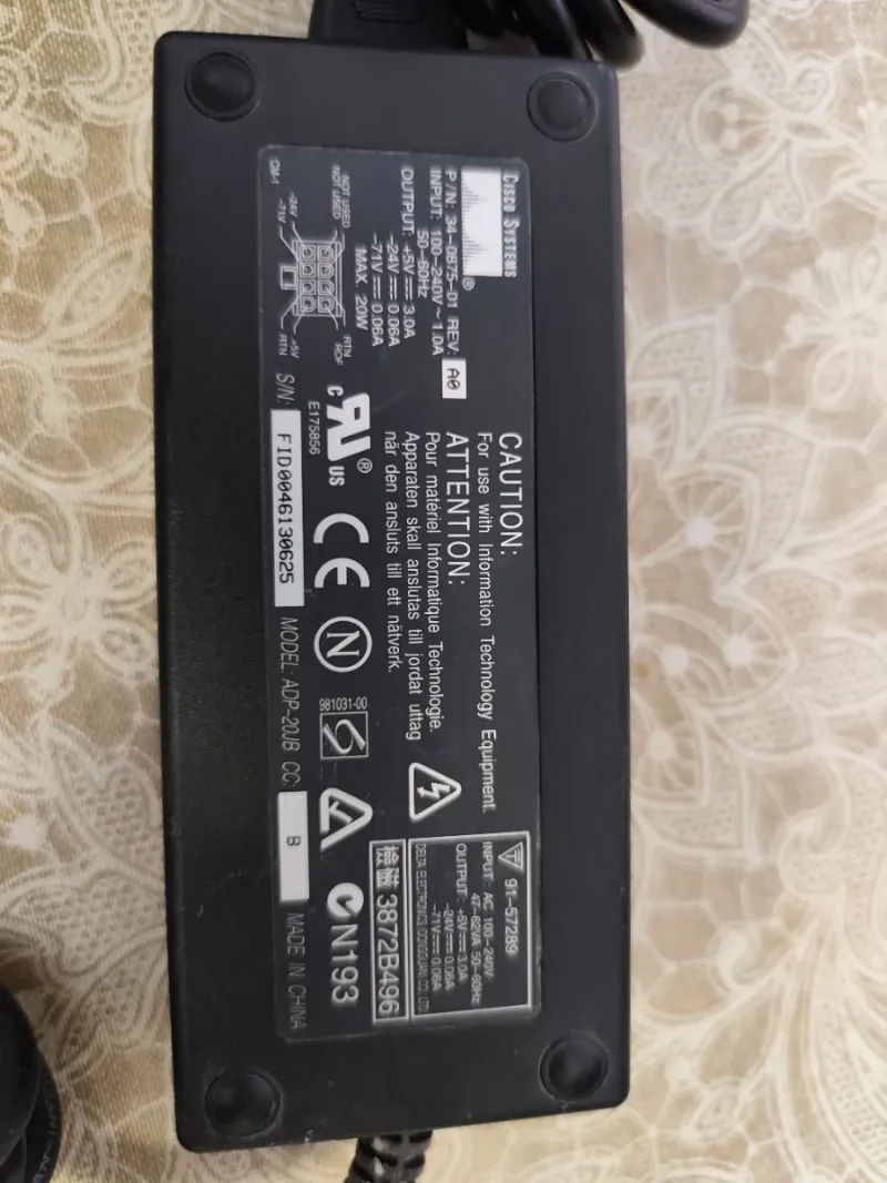 Cargador Cisco System 5v y 3a 20w afbeelding 4