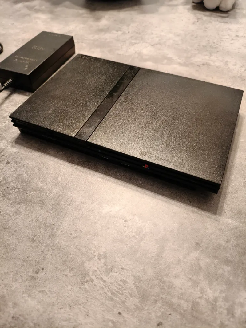 Consola PS2 Slim Negra + Cables (falta mando) afbeelding 2