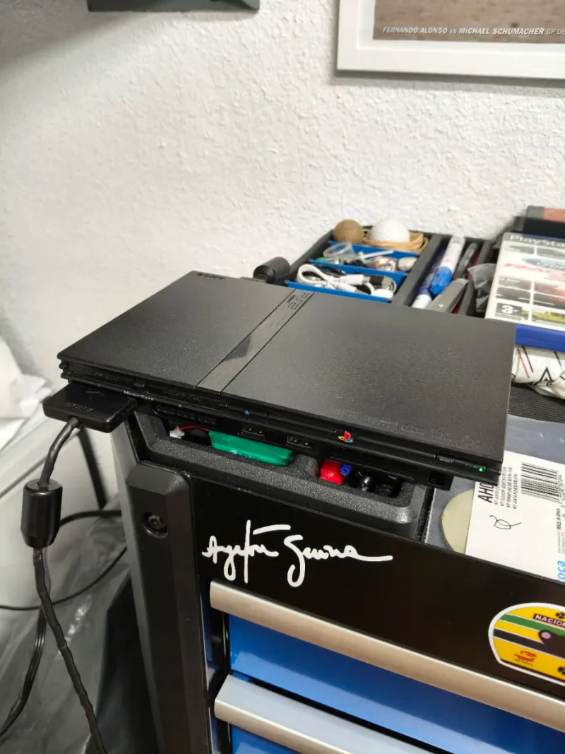 Consola PS2 Slim Negra + Cables (falta mando) afbeelding 8